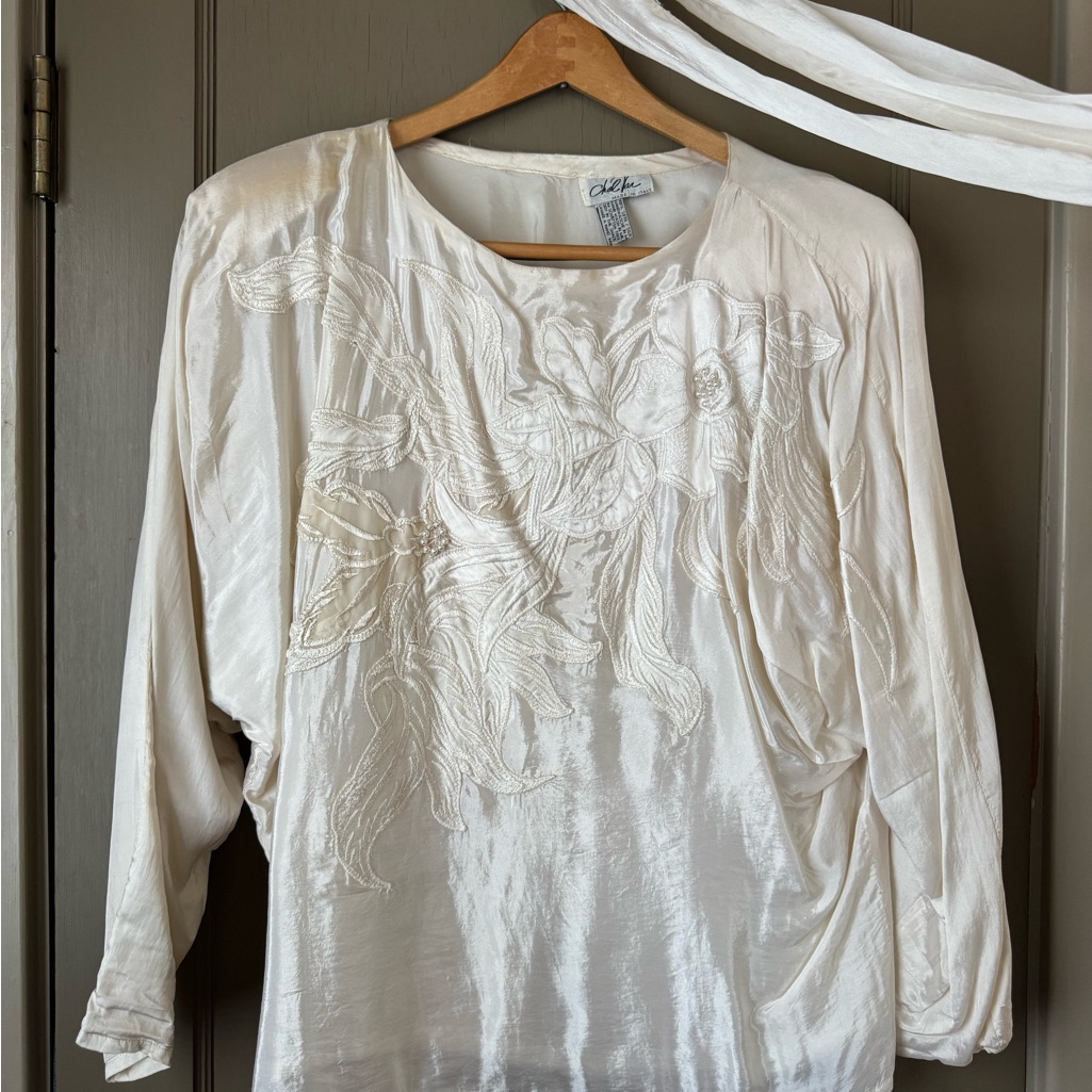 Vintage Italian Boutique Brand: Elegant Cream Embroidered Women's Top 100% Silk
